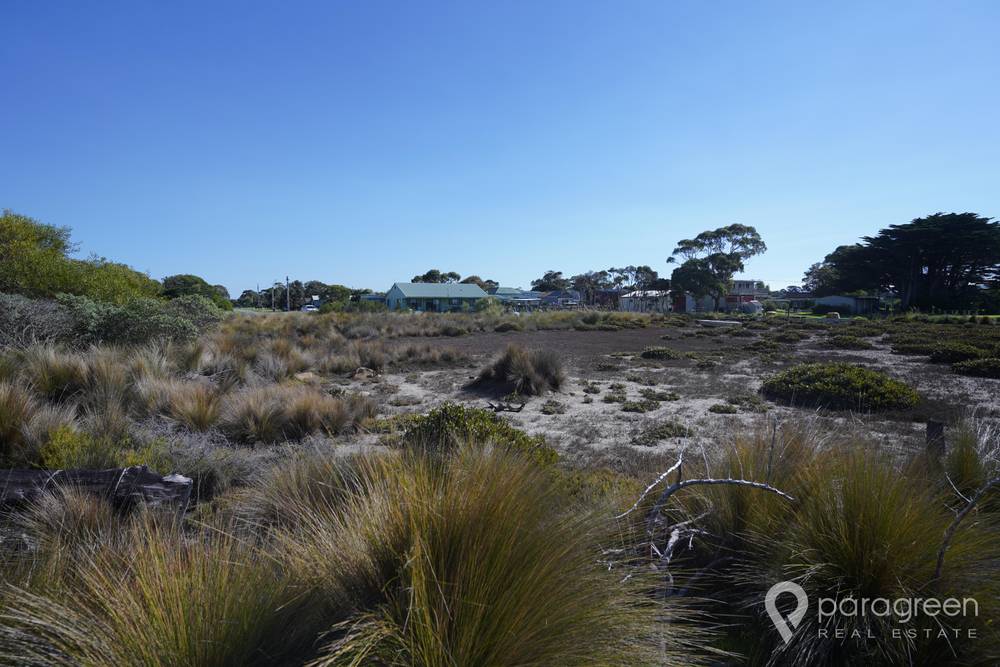 7 Robertson Street, PORT WELSHPOOL, VIC 3965