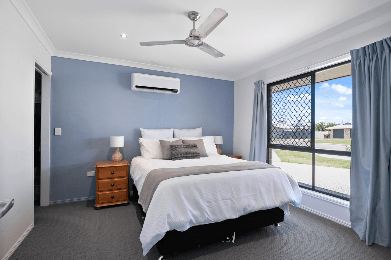 6 Highland Court, EMERALD, QLD 4720