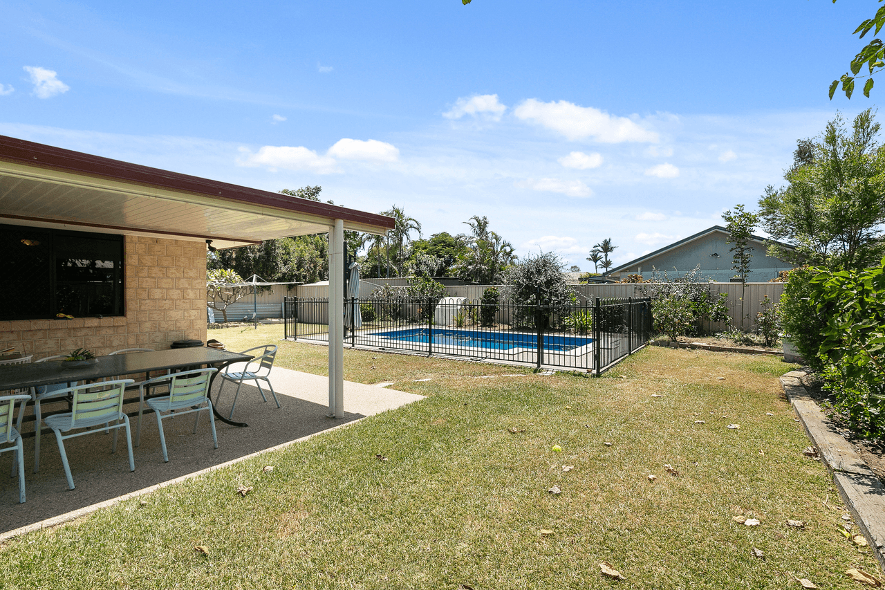 6 Highland Court, EMERALD, QLD 4720