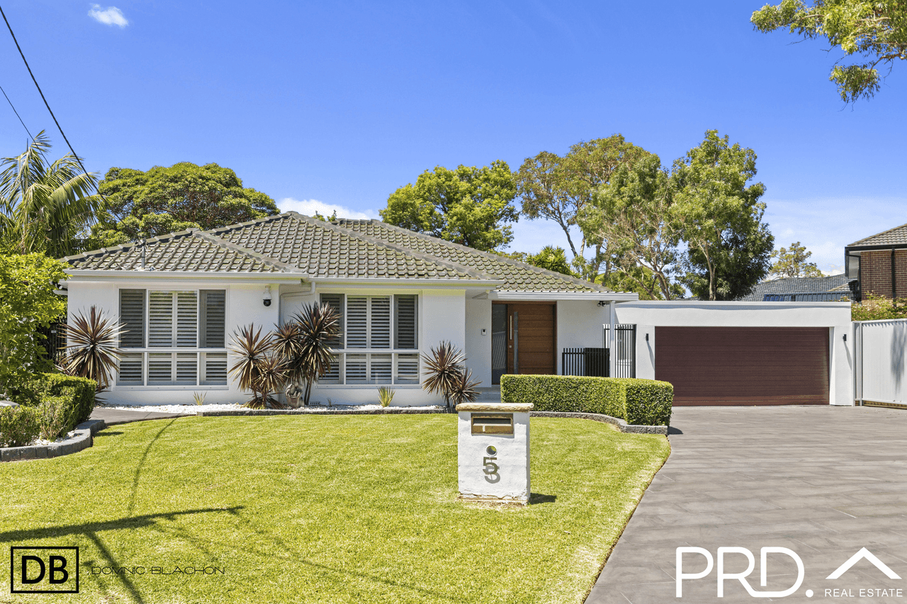 5 Carlowrie Crescent, EAST HILLS, NSW 2213