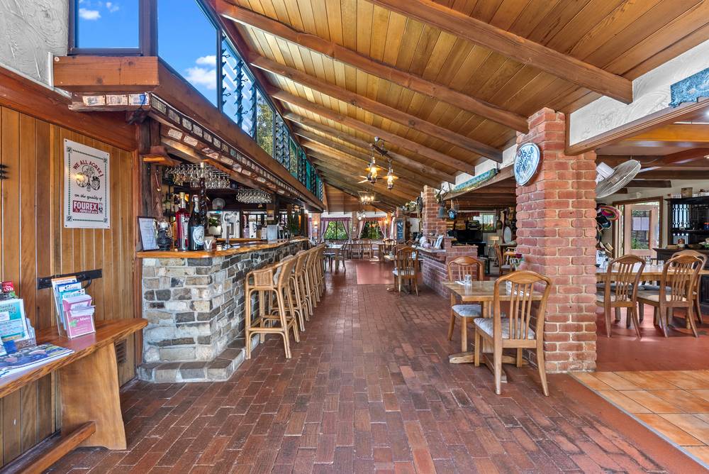33 Gillies Range Road, YUNGABURRA, QLD 4884