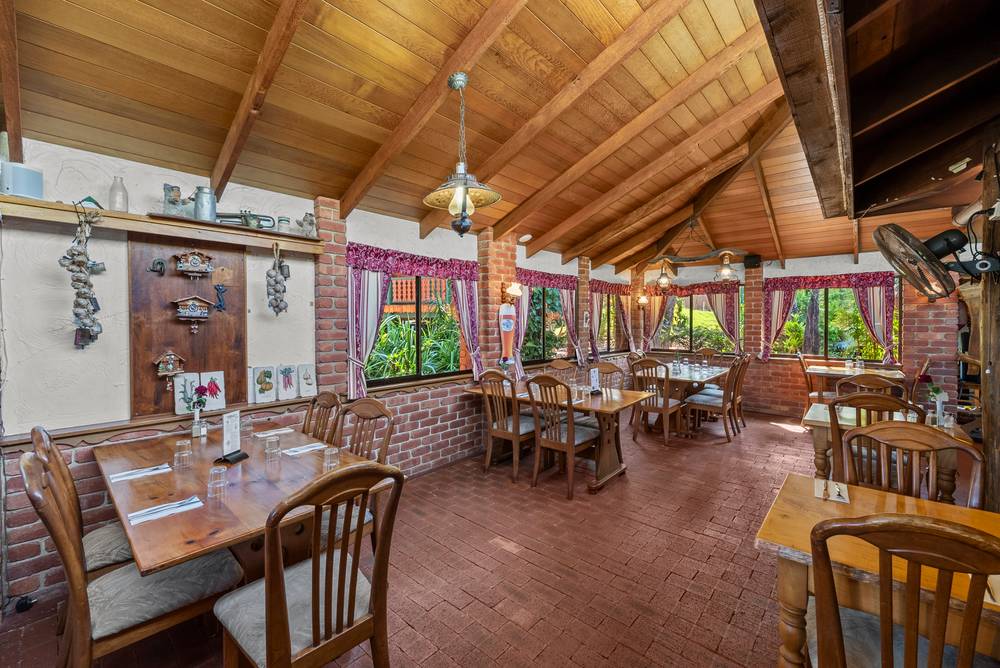 33 Gillies Range Road, YUNGABURRA, QLD 4884
