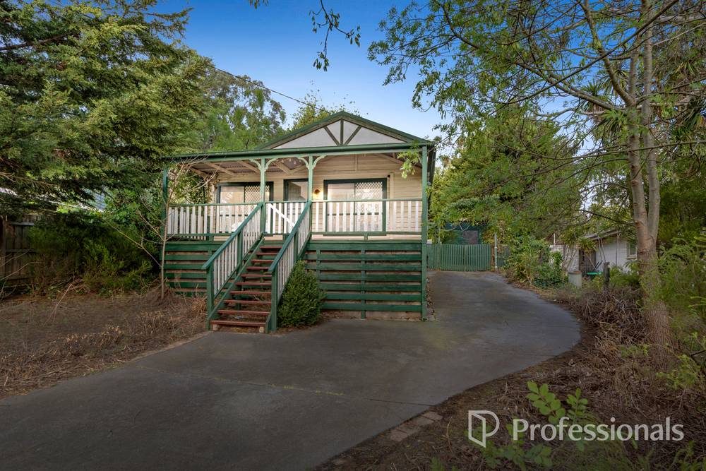 10 Myrtle Crescent, Ferntree Gully, VIC 3156