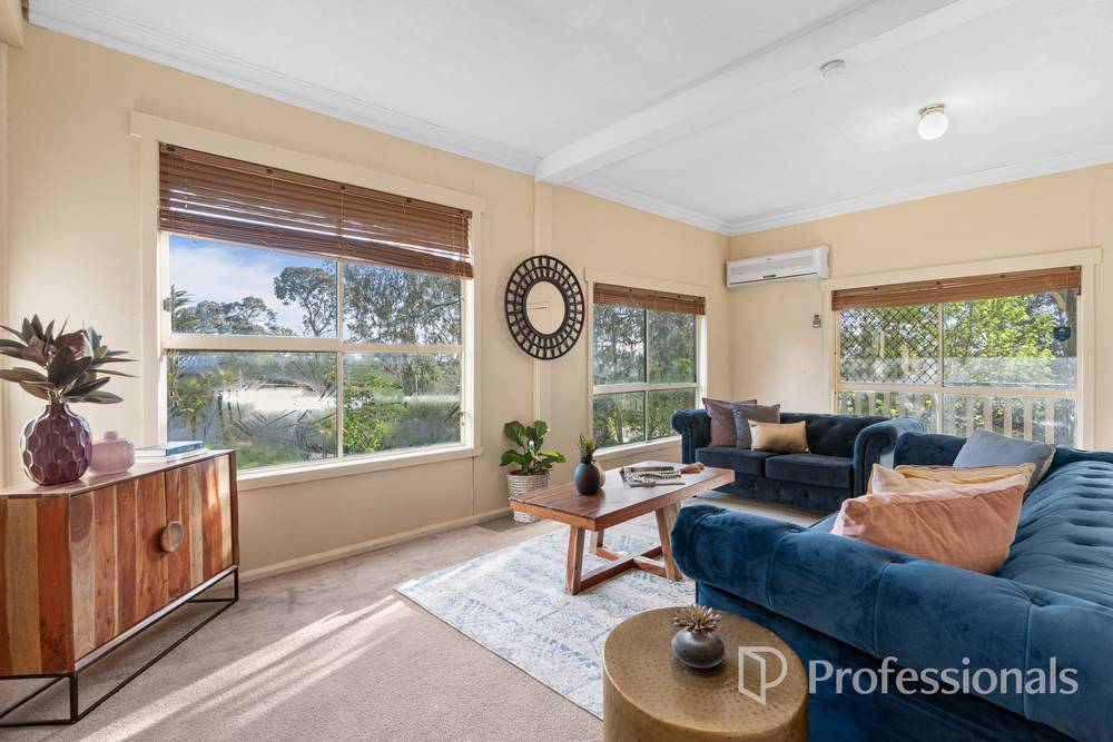 10 Myrtle Crescent, Ferntree Gully, VIC 3156