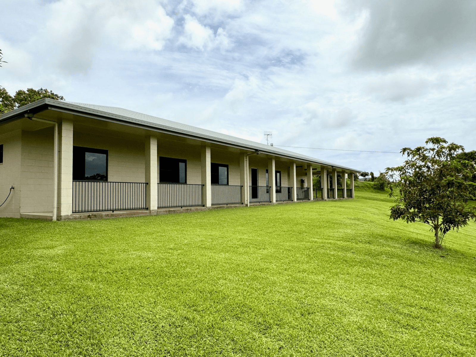 69 Grasstree Beach Road, GRASSTREE BEACH, QLD 4740