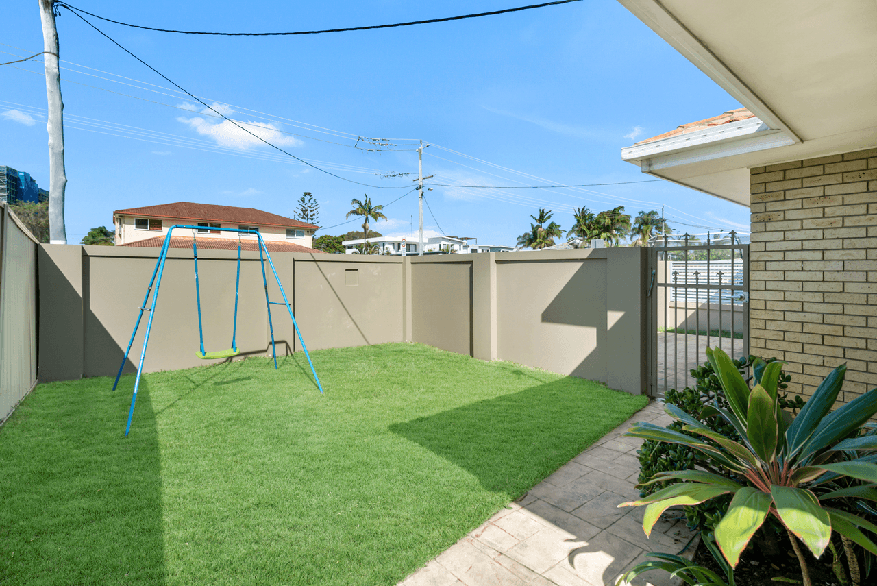 2/19 Tallebudgera Drive, PALM BEACH, QLD 4221