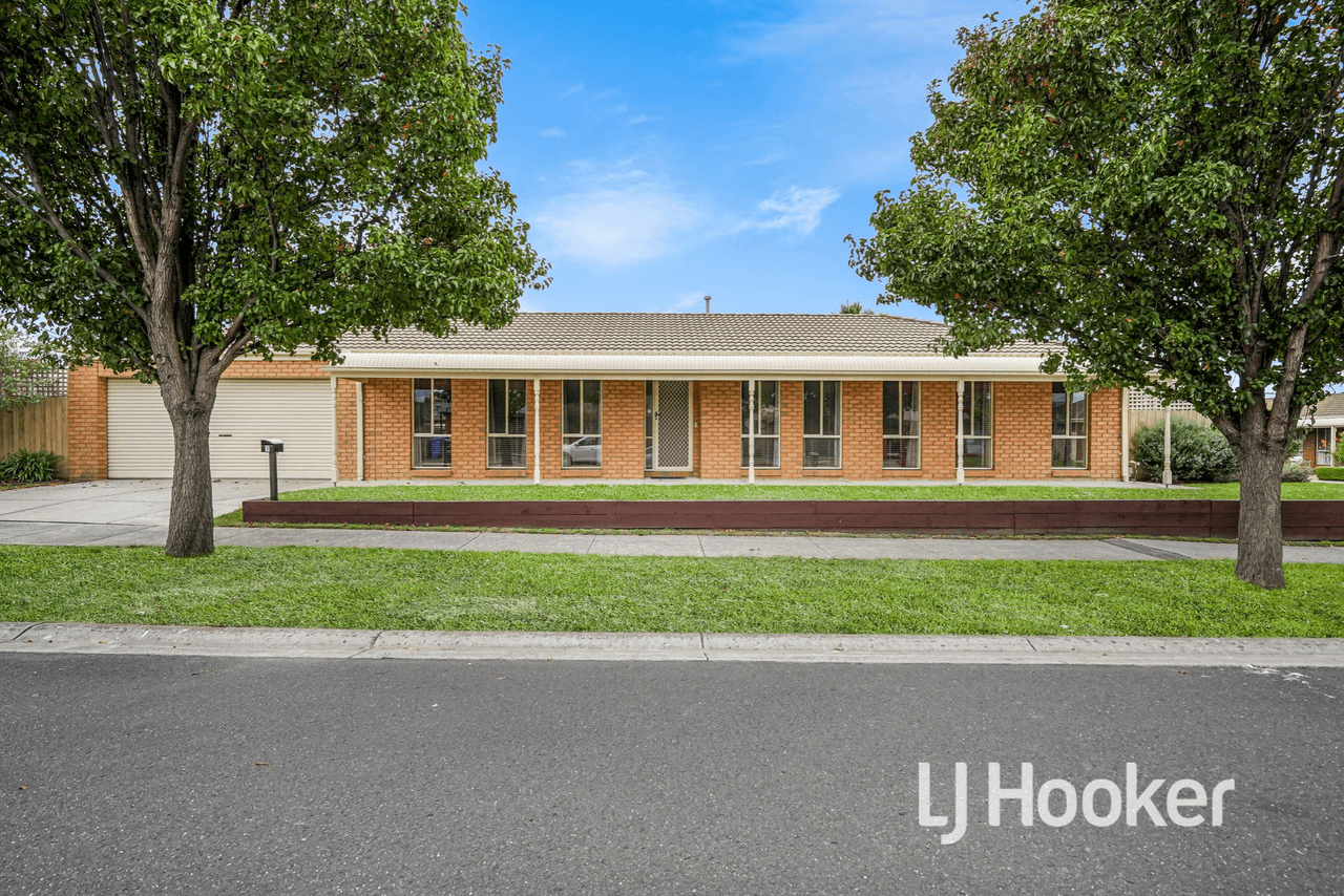 1 Kells Close, CRANBOURNE EAST, VIC 3977