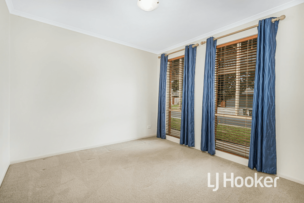 1 Kells Close, CRANBOURNE EAST, VIC 3977