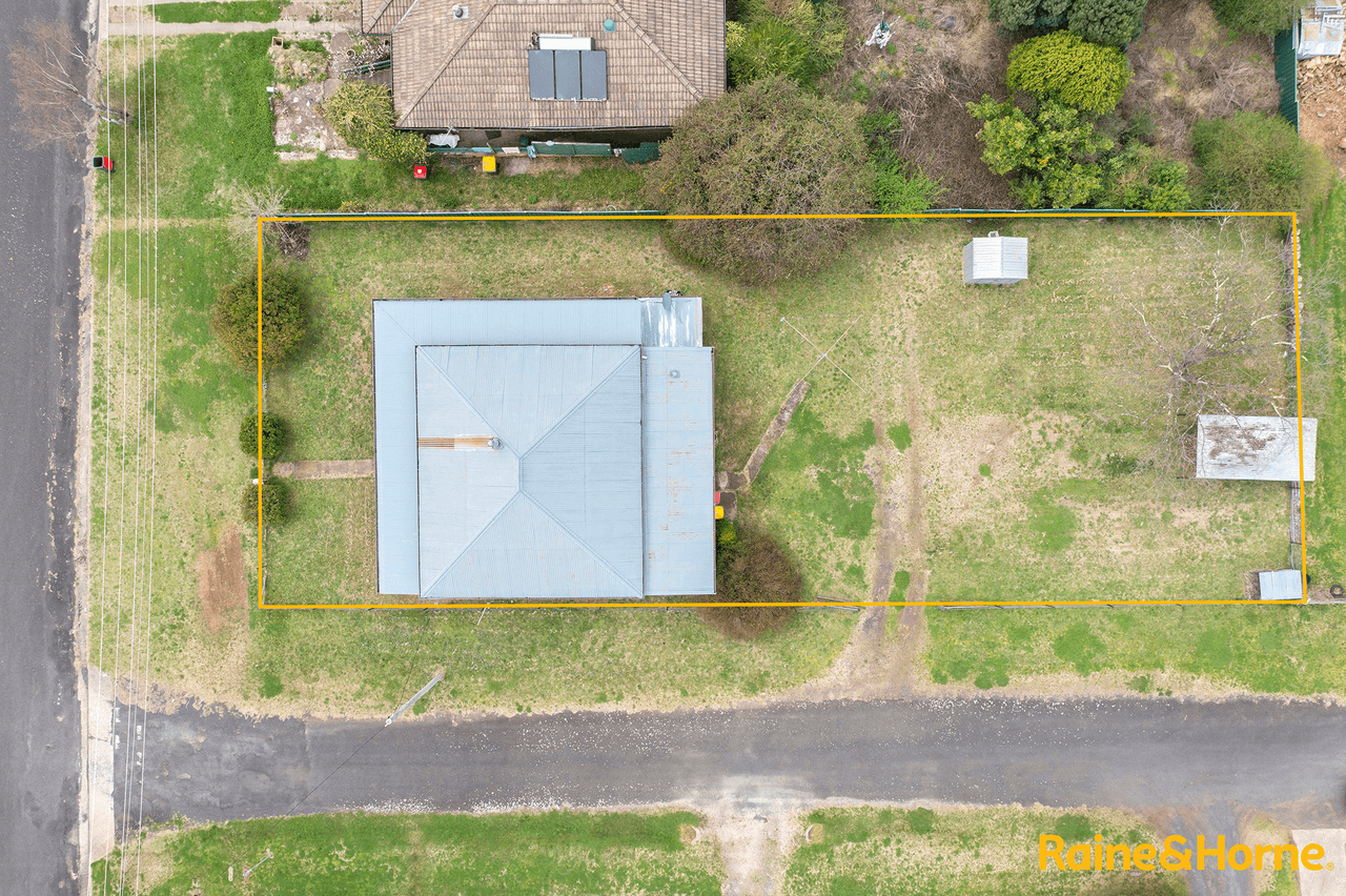 15 Short Street, GLEN INNES, NSW 2370