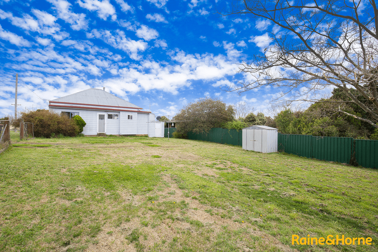 15 Short Street, GLEN INNES, NSW 2370