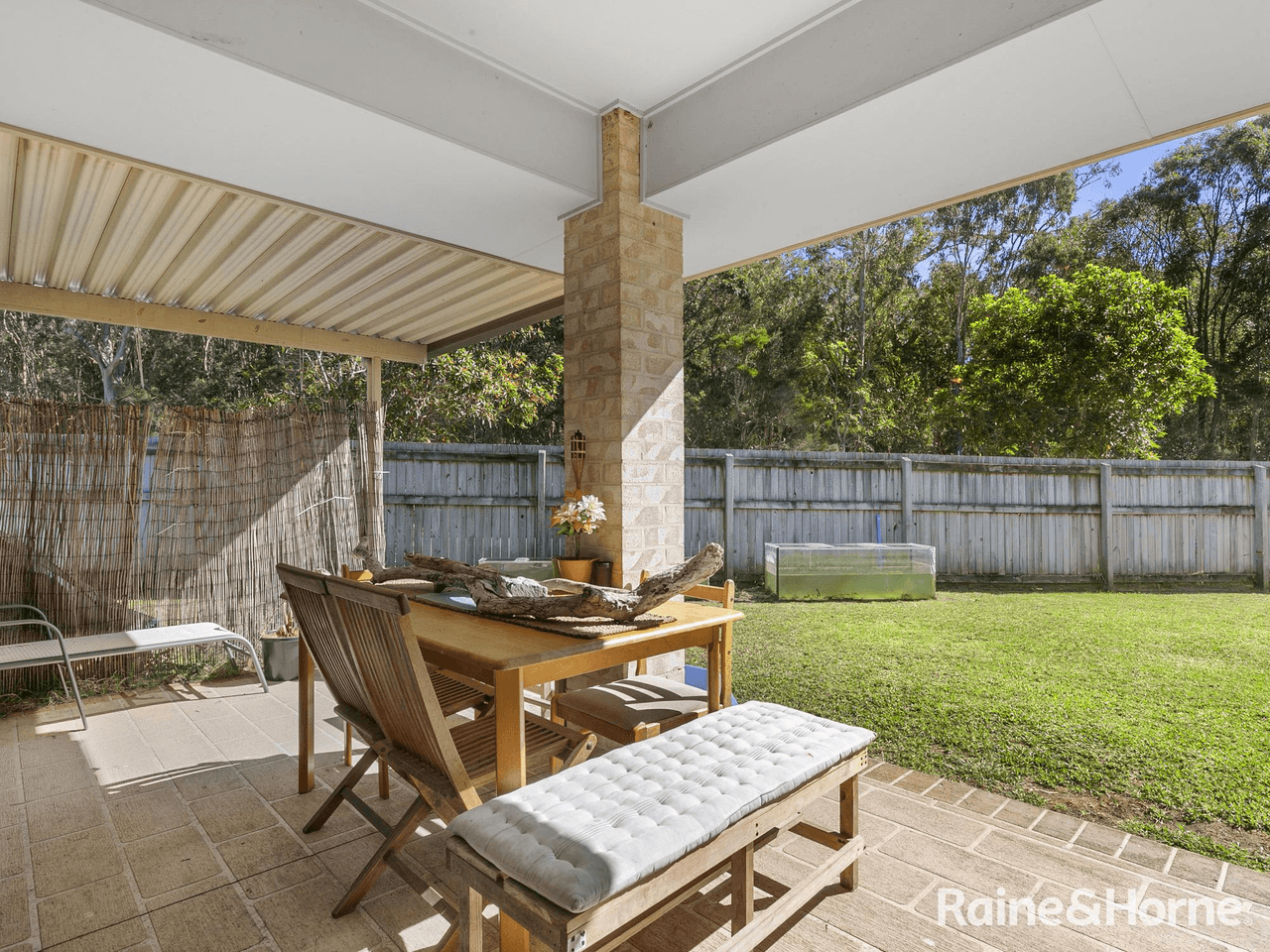 5 Mcconechy Drive, VICTORIA POINT, QLD 4165