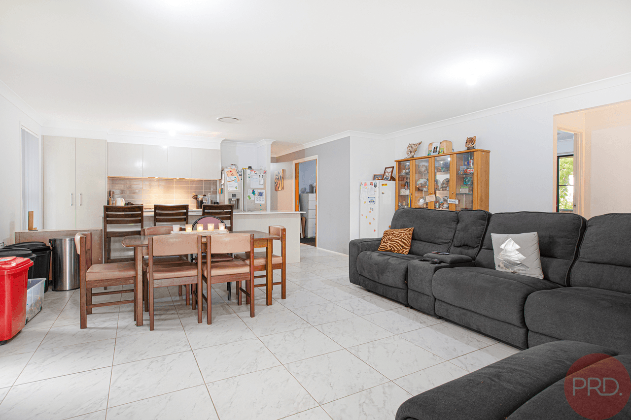 2 Third Avenue, RUTHERFORD, NSW 2320