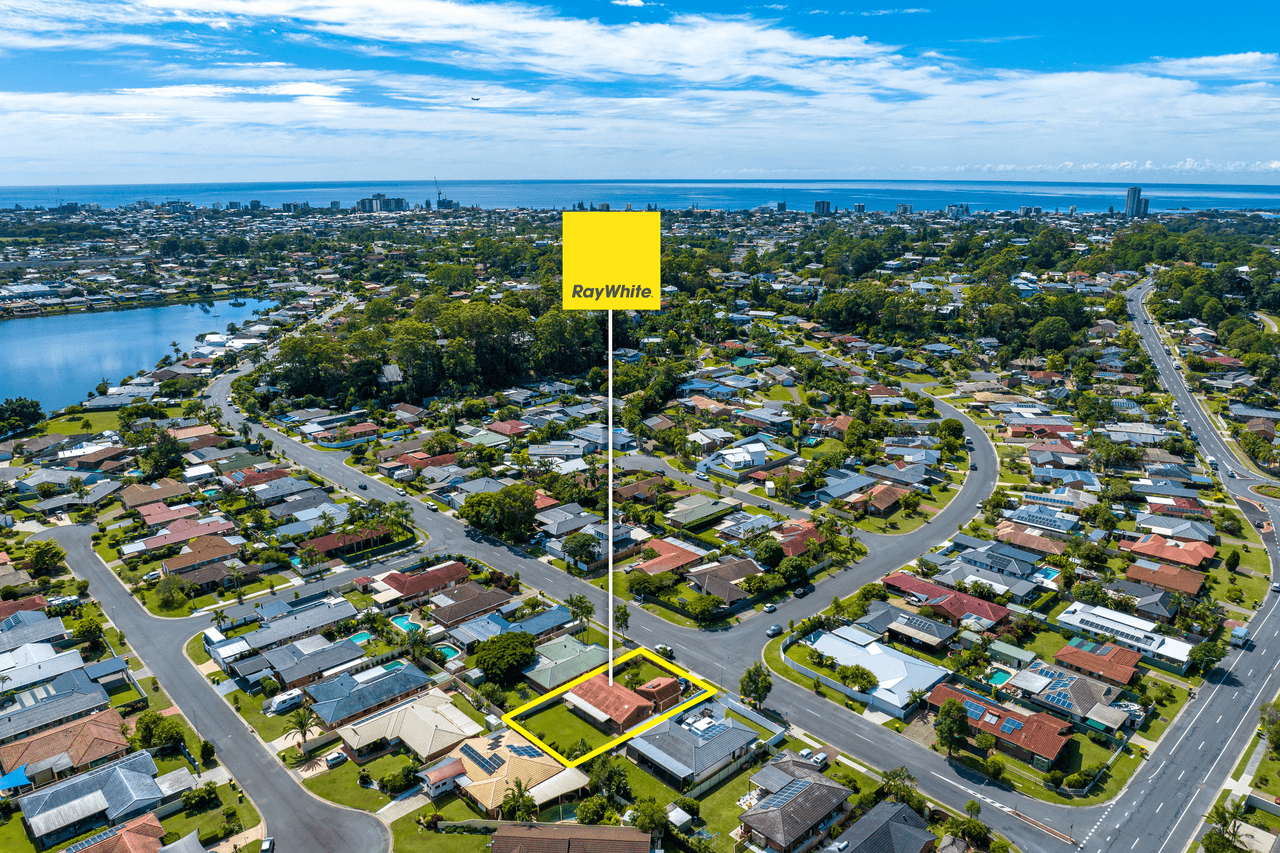 83 Ironbark Street, ELANORA, QLD 4221