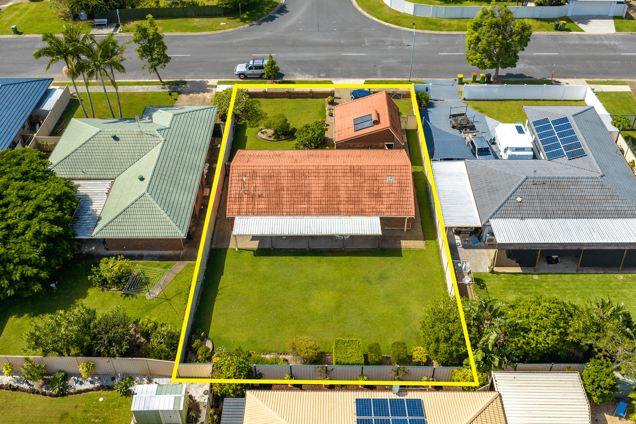 83 Ironbark Street, ELANORA, QLD 4221