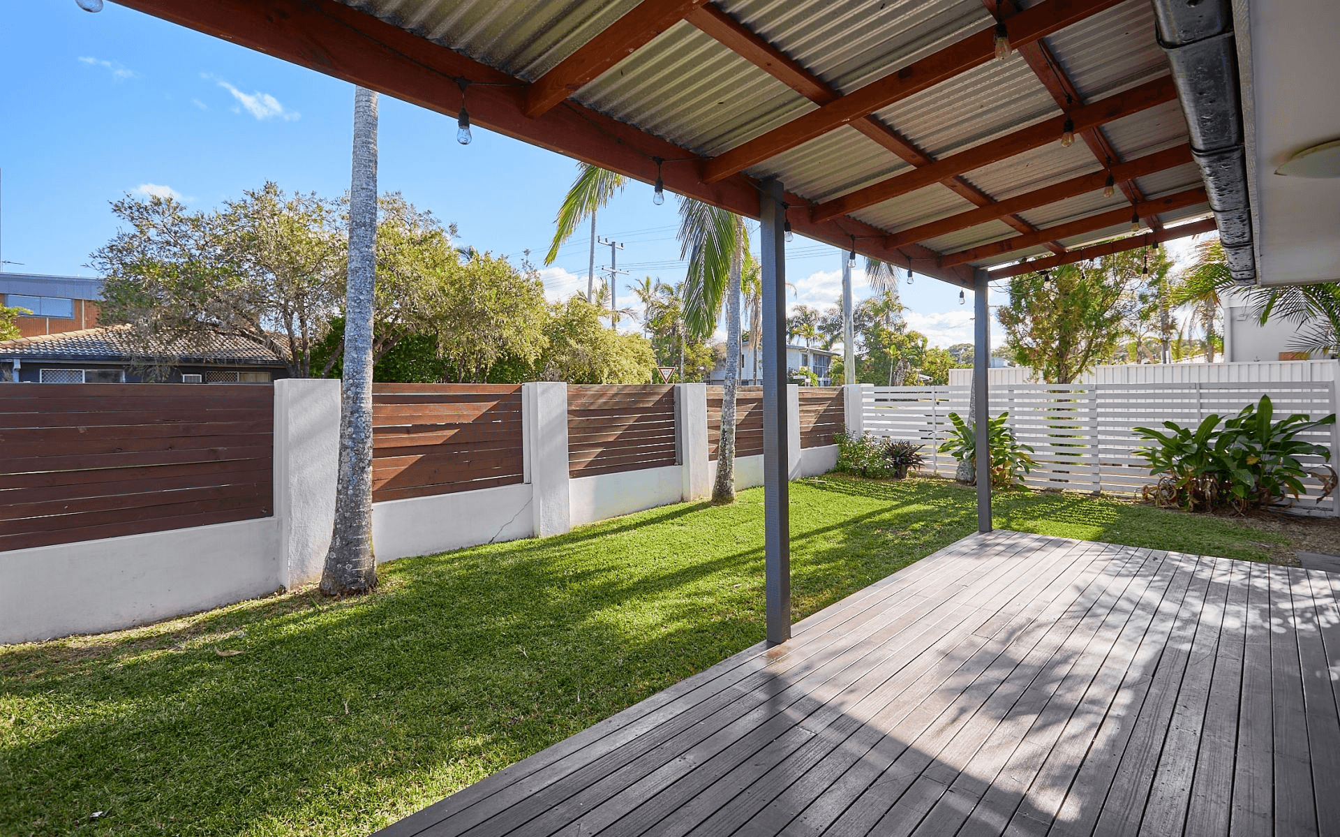 1/3 Craft Court, Miami, QLD 4220
