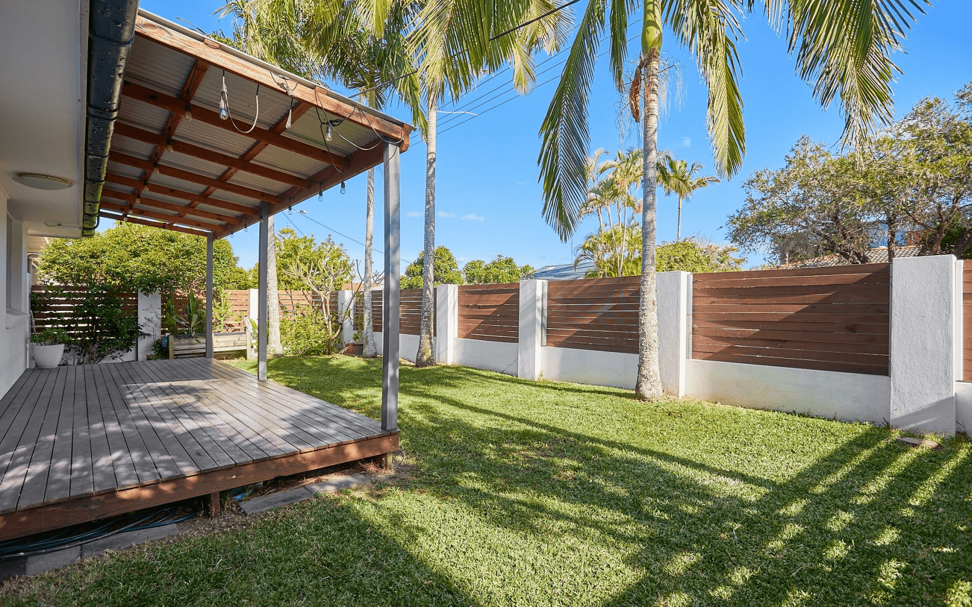 1/3 Craft Court, Miami, QLD 4220