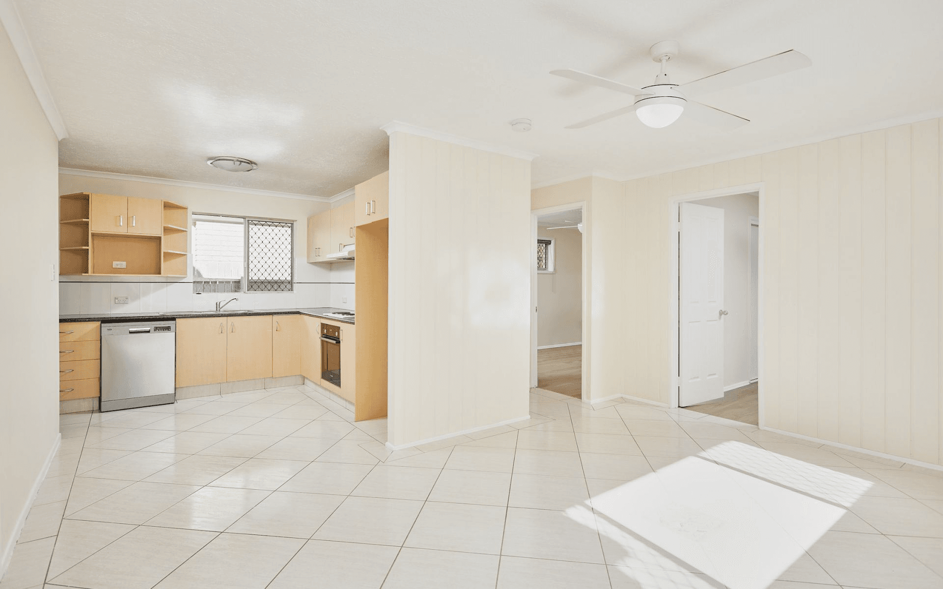 1/3 Craft Court, Miami, QLD 4220