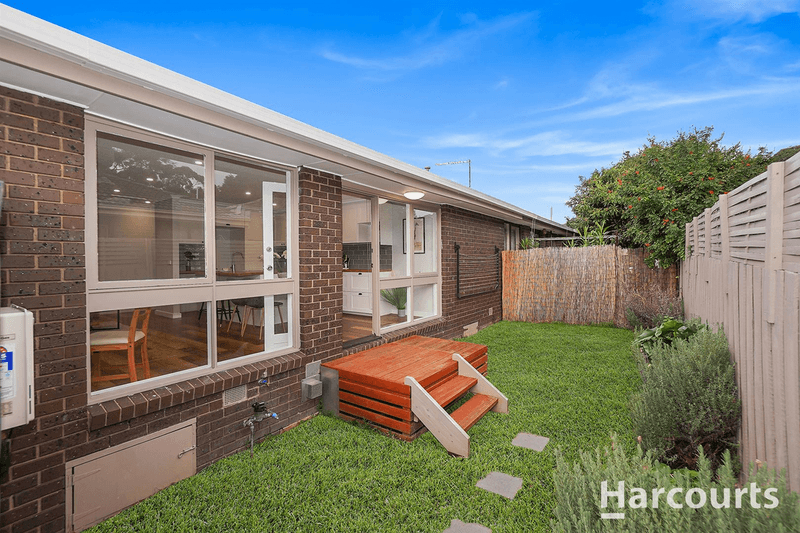 2/18 Neilson Street, BAYSWATER, VIC 3153