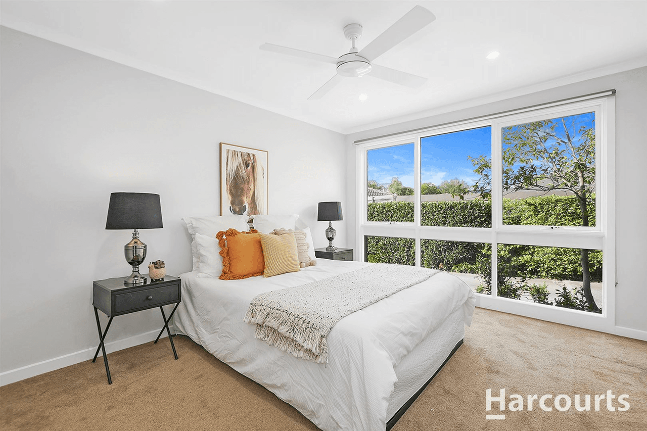 2/18 Neilson Street, BAYSWATER, VIC 3153