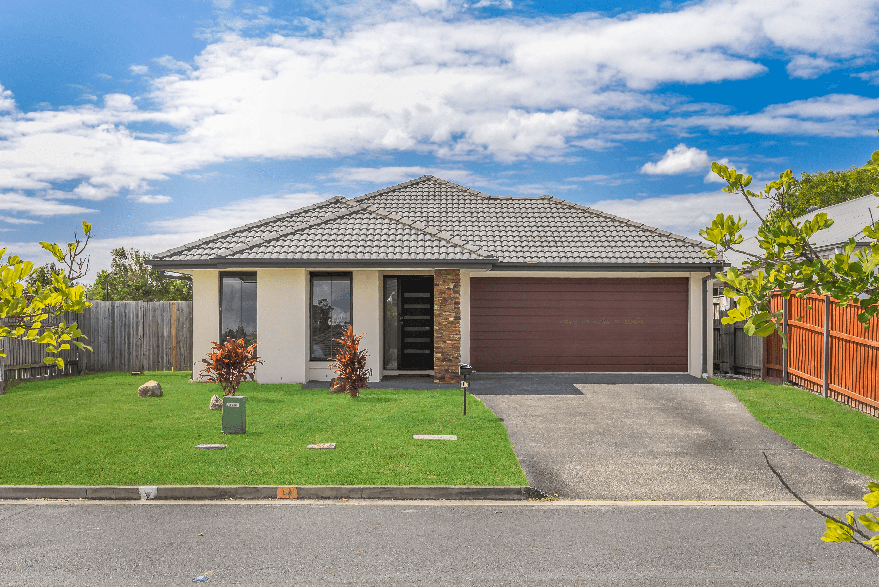 15 Bredbo Street, Ormeau Hills, QLD 4208