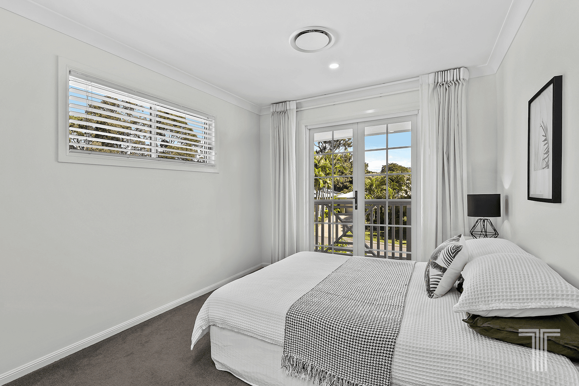 12 Mecoli Court, Birkdale, QLD 4159