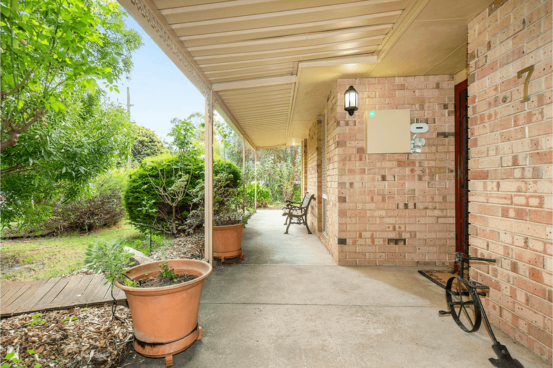 7 Wood Court, LESMURDIE, WA 6076