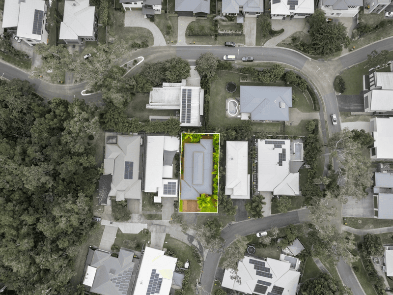 2 Lighthouse Court, TRINITY BEACH, QLD 4879