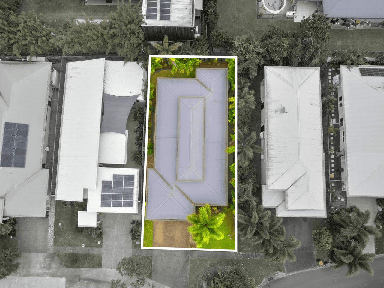 2 Lighthouse Court, TRINITY BEACH, QLD 4879