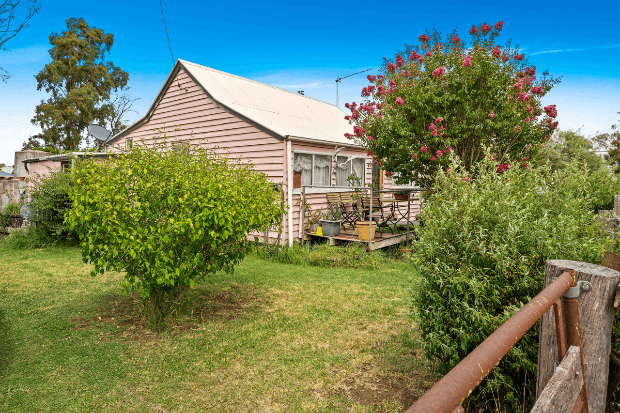 13 Rome Street, OAKEY, QLD 4401