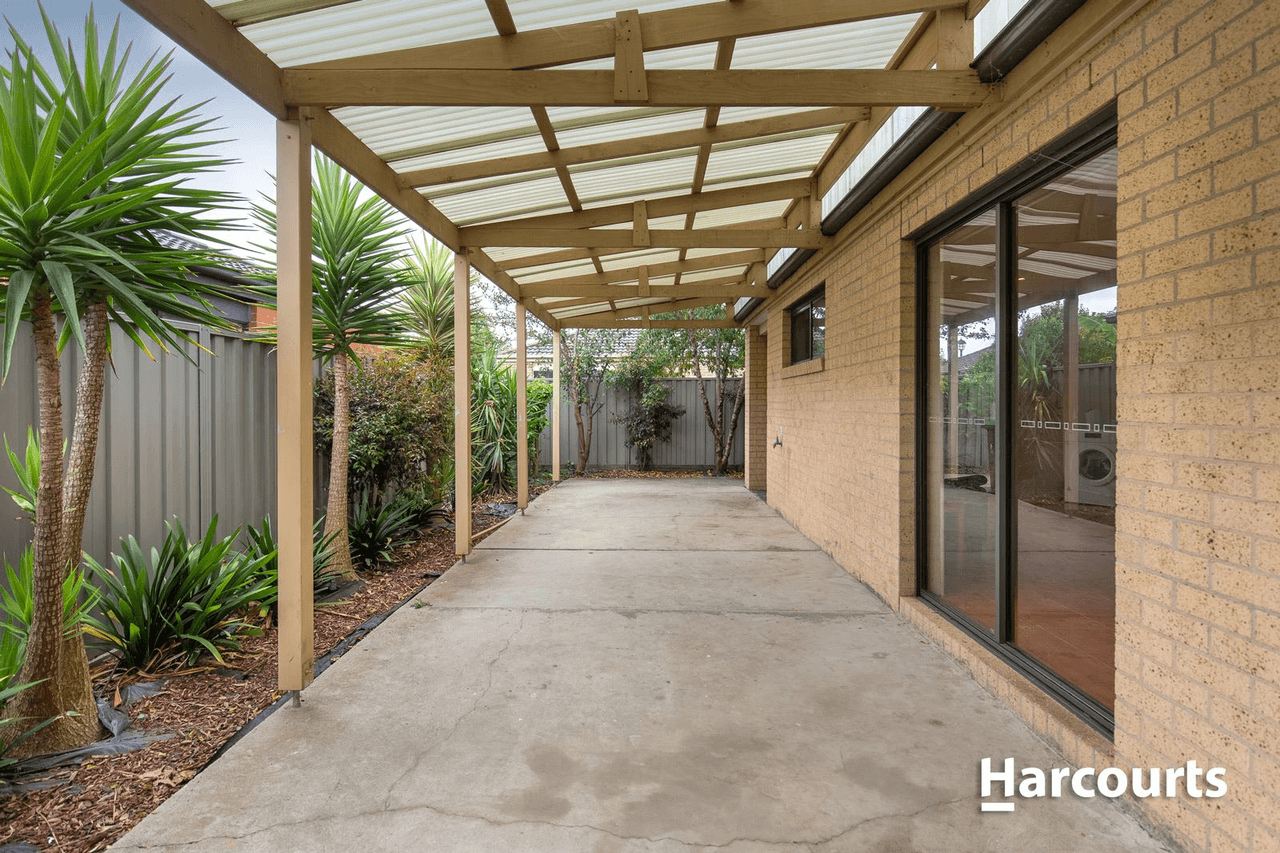 32 Ardent Crescent, Cranbourne East, VIC 3977