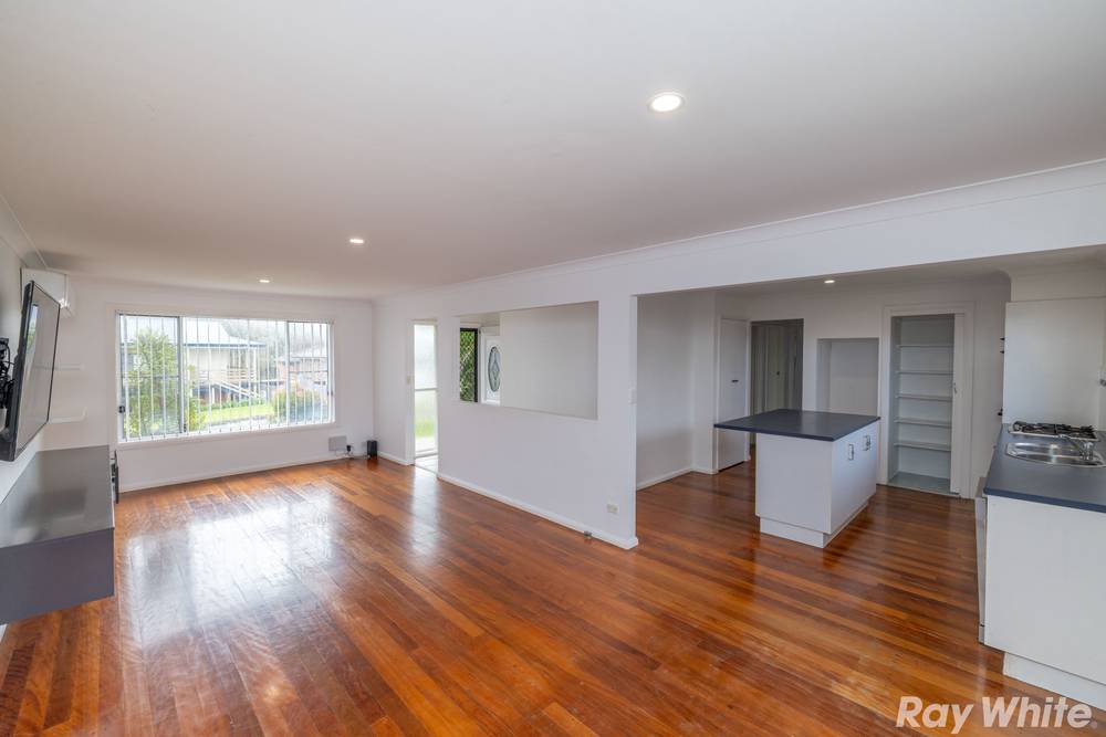 4 Burrawan Street, FORSTER, NSW 2428