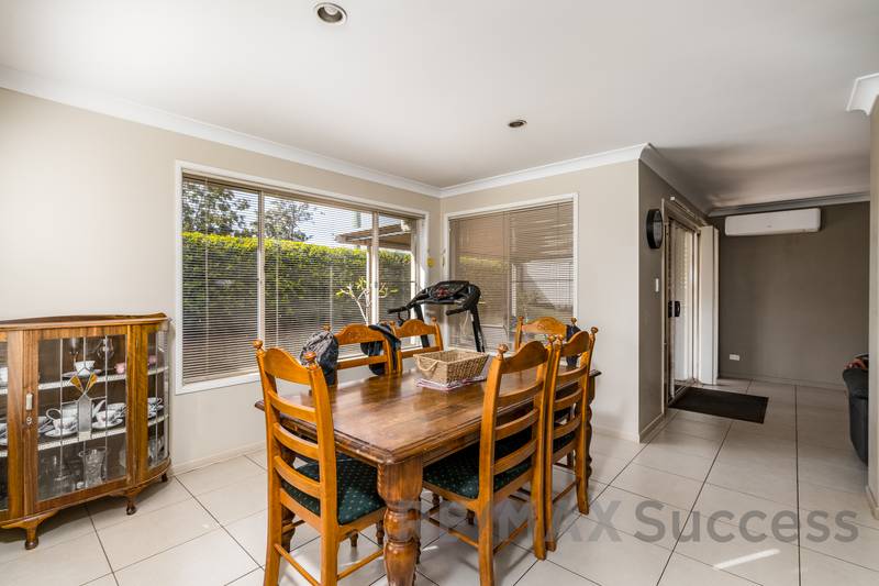 2 Walls Drive, KEARNEYS SPRING, QLD 4350