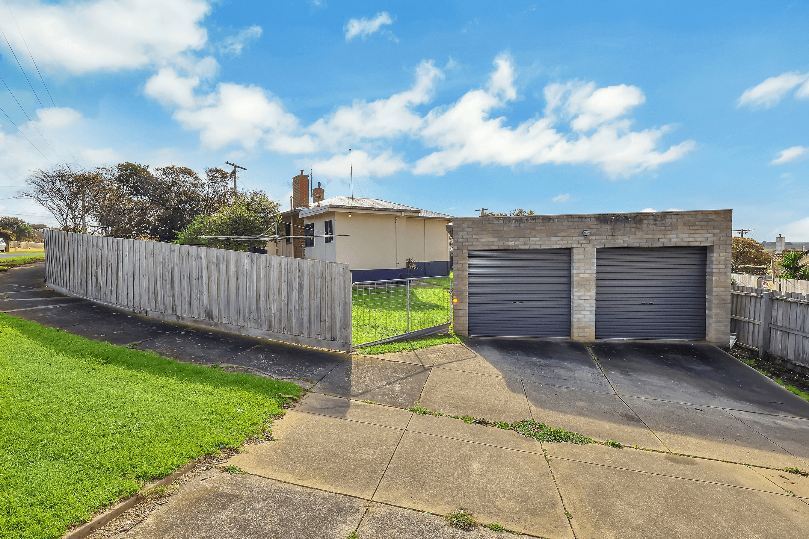 2 Kiama Avenue, WARRNAMBOOL, VIC 3280