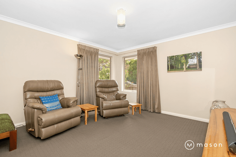 1 Magpie Cove, LITTLE GROVE, WA 6330