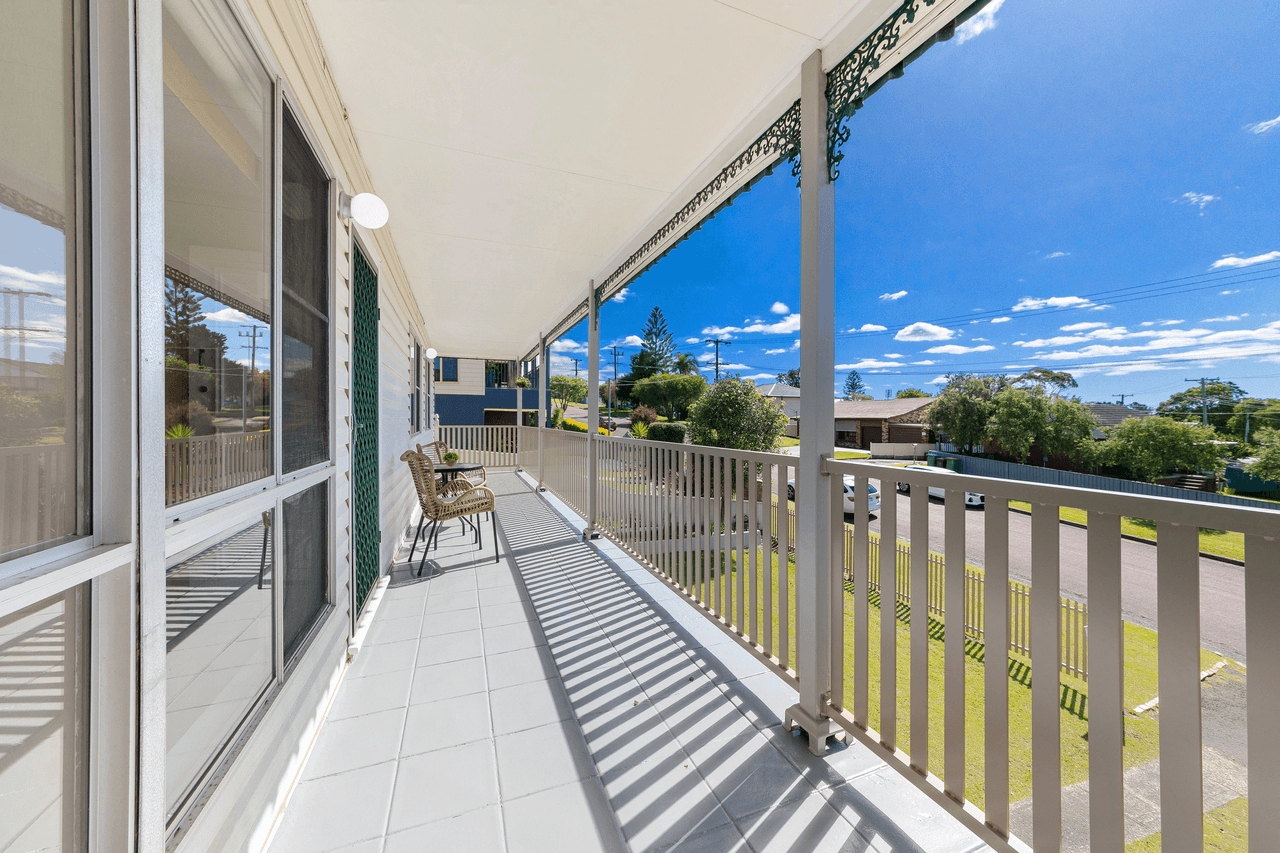 4 Curzon Avenue, BATEAU BAY, NSW 2261