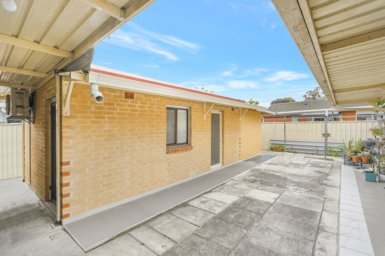 4 Willan Drive, CARTWRIGHT, NSW 2168