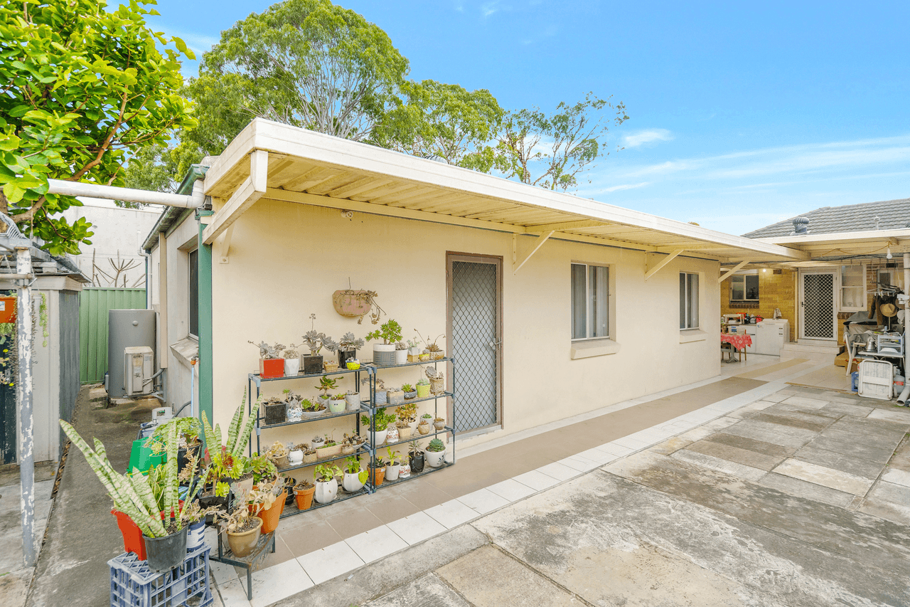 4 Willan Drive, CARTWRIGHT, NSW 2168