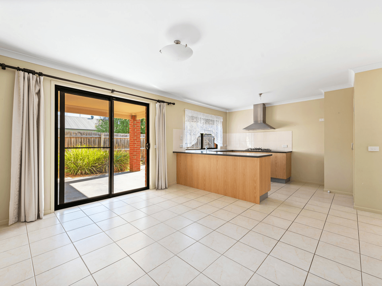 Unit 1/9 Selwyn Court, EASTWOOD, VIC 3875