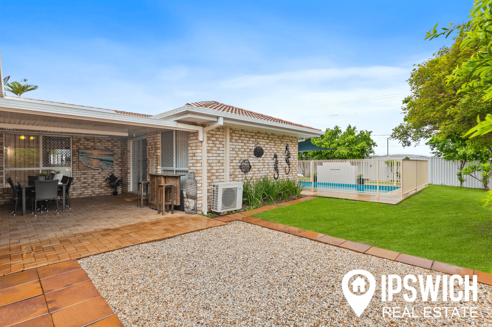 11 DAWSON COURT, COLLINGWOOD PARK, QLD 4301