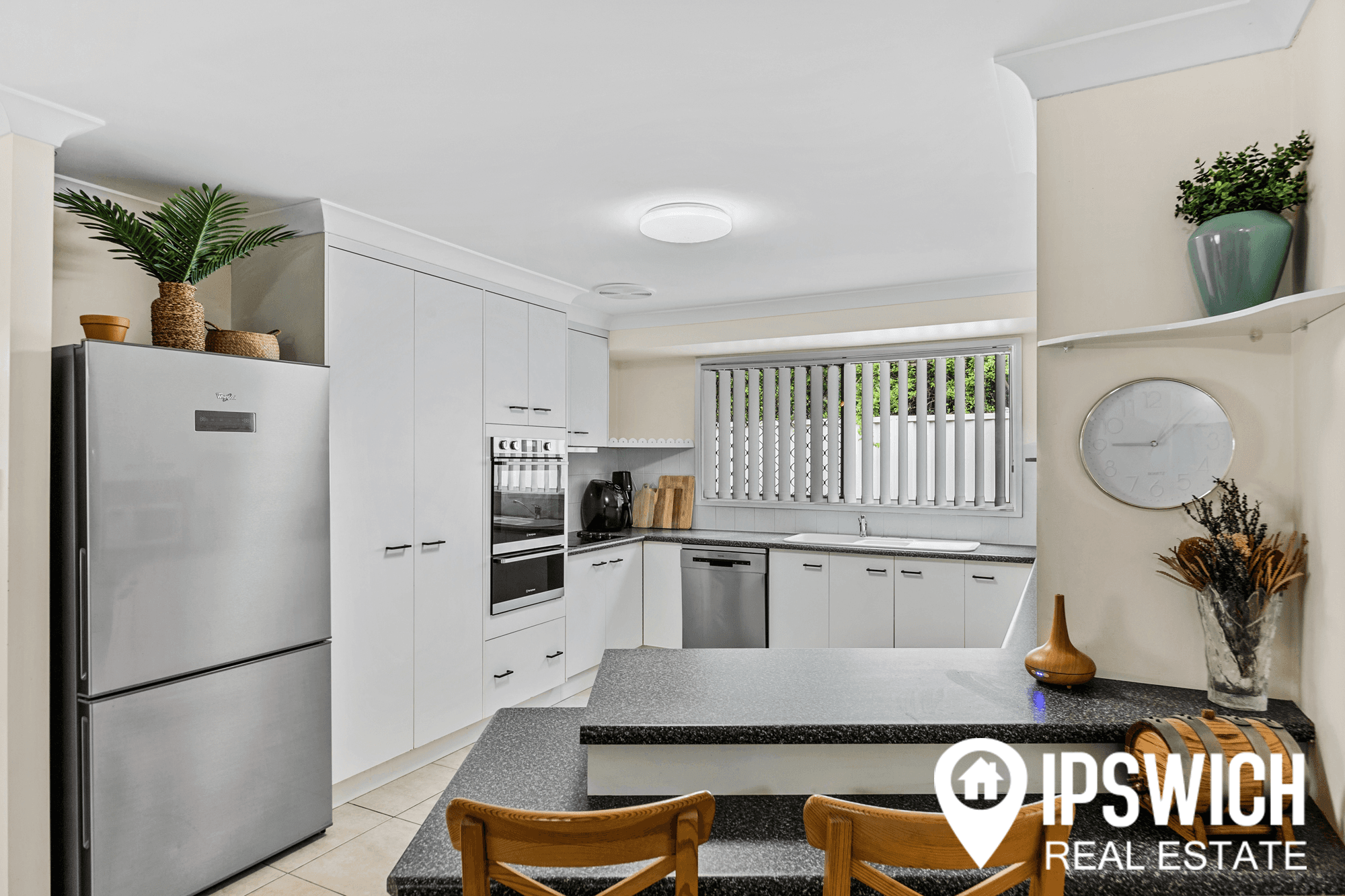 11 DAWSON COURT, COLLINGWOOD PARK, QLD 4301