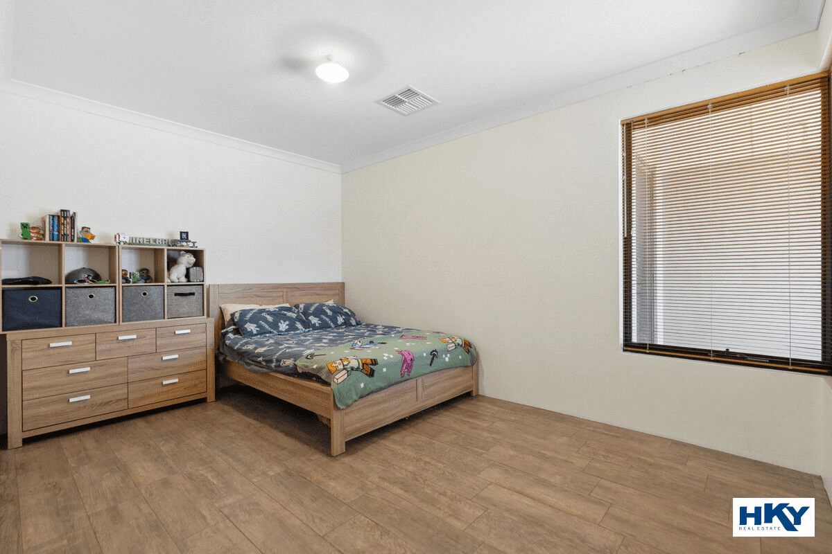 37 Tully Parade, ELLENBROOK, WA 6069