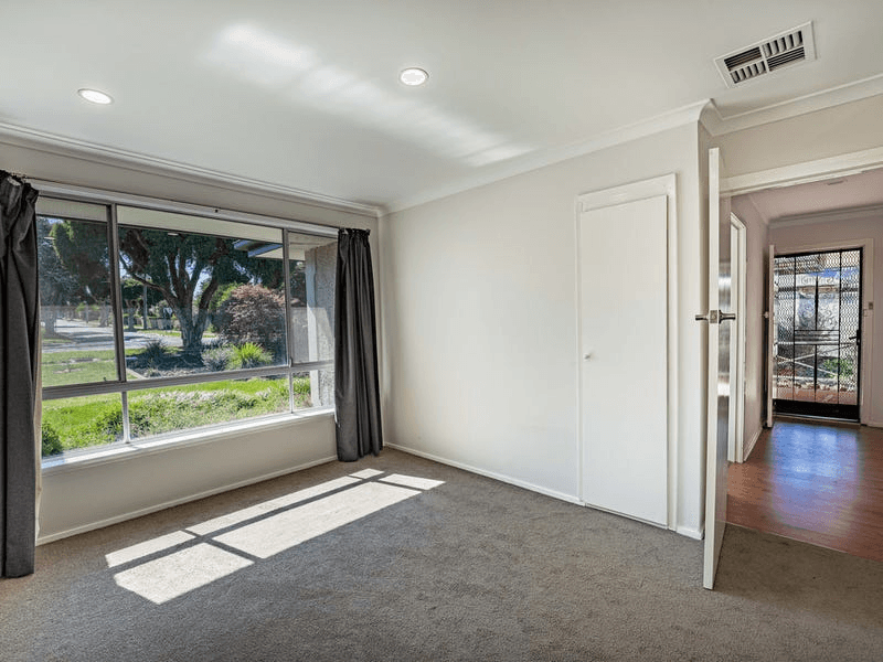 37 Orange Grove, BAYSWATER, VIC 3153