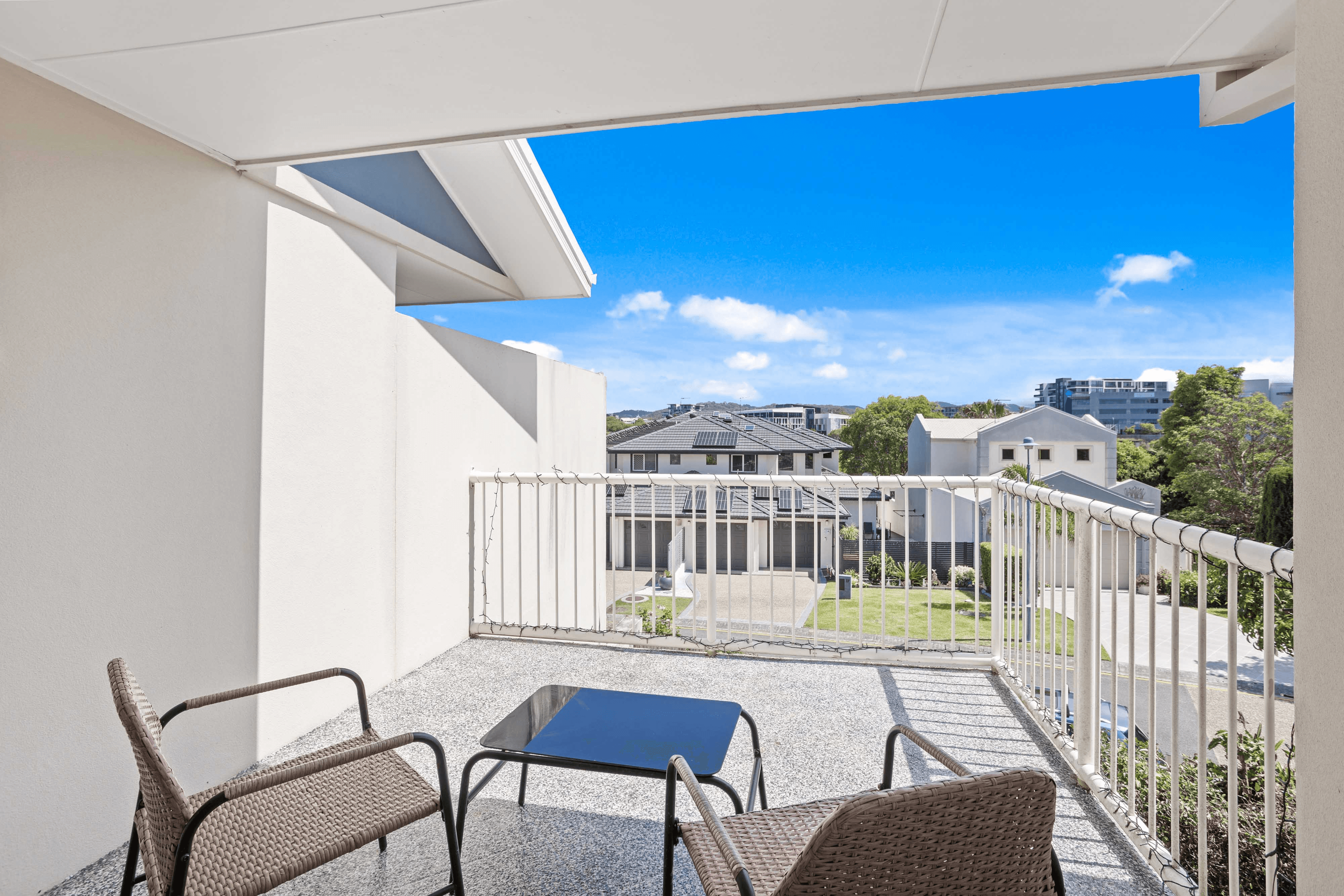 2/12 Promenade Avenue, ROBINA, QLD 4226