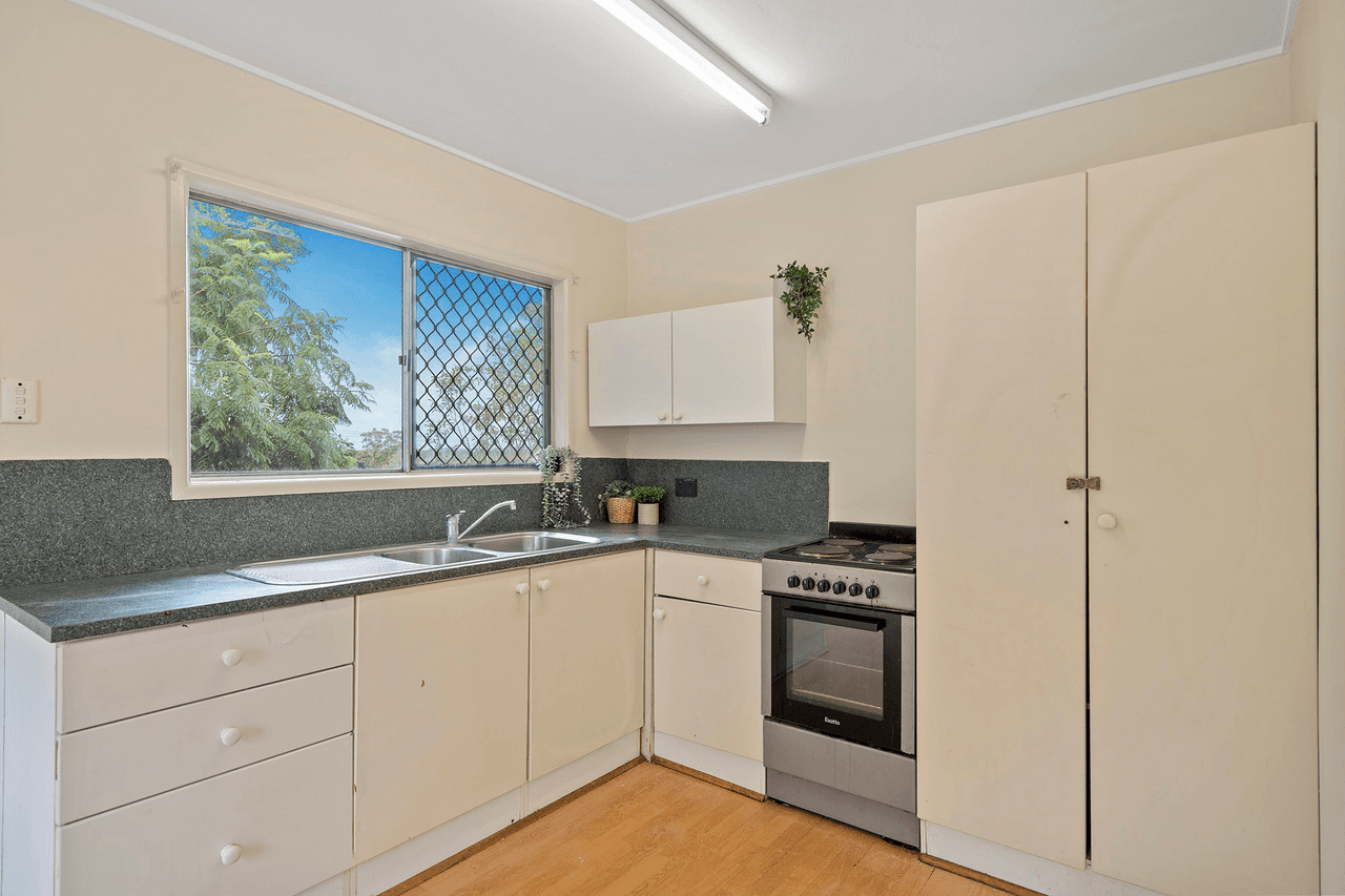 25 Hill Street, KINGSTON, QLD 4114