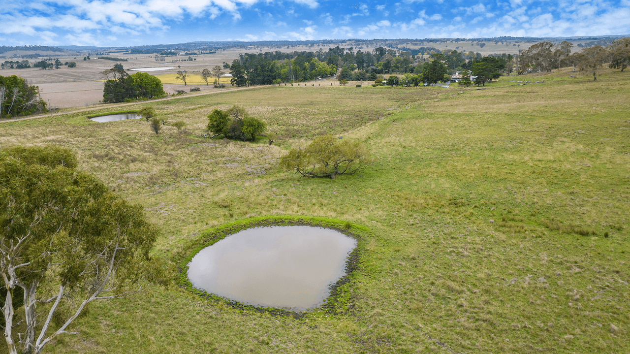 624 Dangarsleigh Road, ARMIDALE, NSW 2350