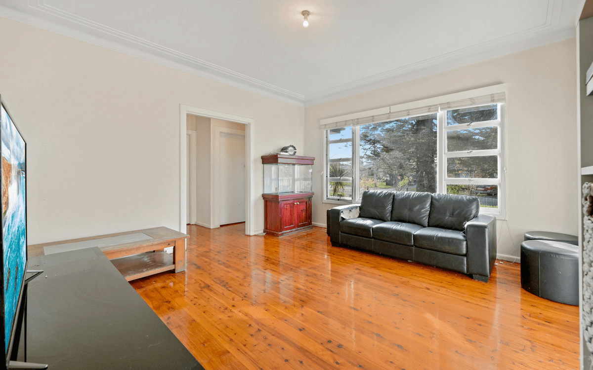 9 Lucinda Avenue, Springwood, NSW 2777