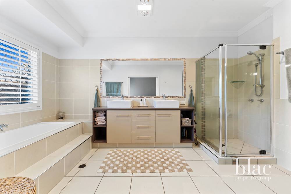 9 Firewheel Place, NARANGBA, QLD 4504