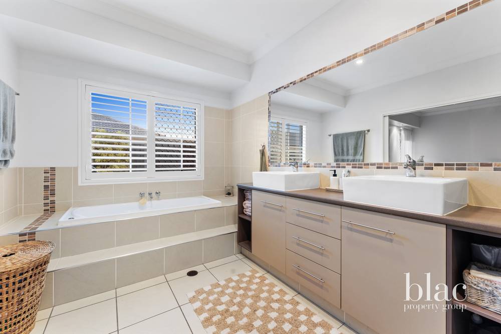 9 Firewheel Place, NARANGBA, QLD 4504