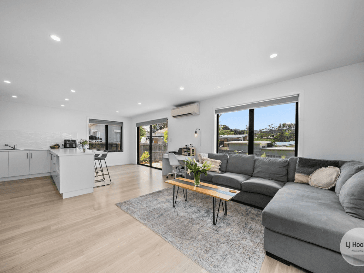 76 Banyalla Street, ROKEBY, TAS 7019
