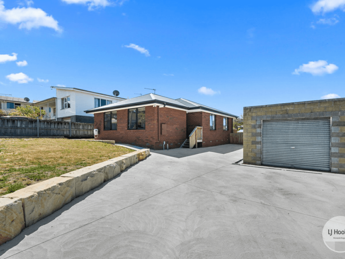 76 Banyalla Street, ROKEBY, TAS 7019